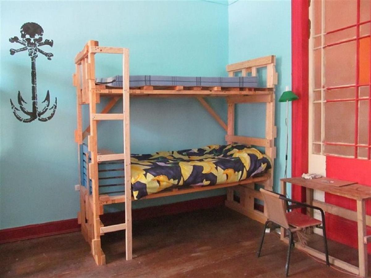 וואלפאראיסו Hostal Del Pirata מראה חיצוני תמונה